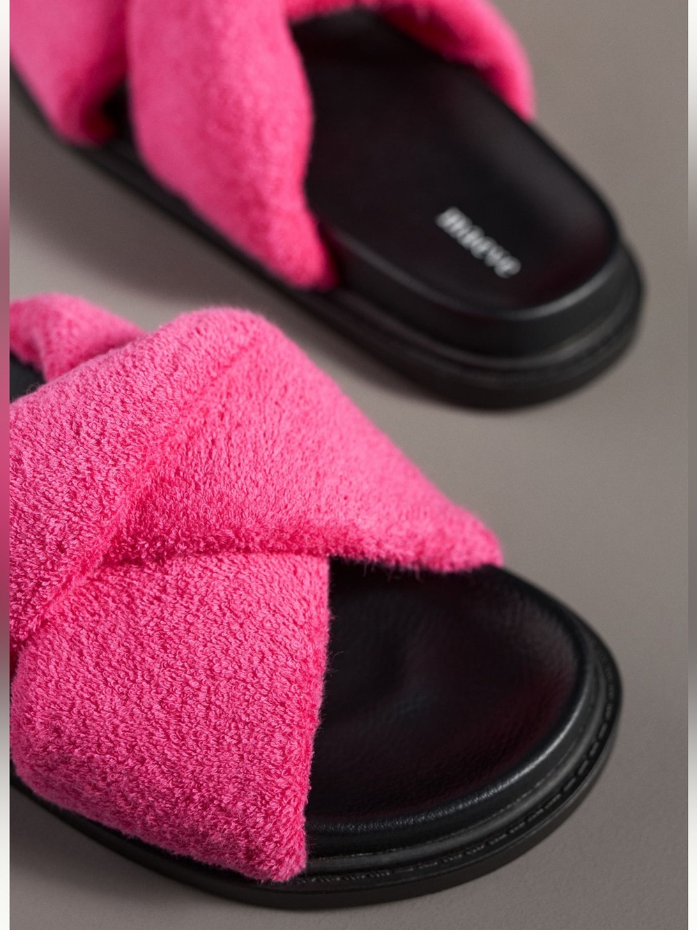 Maeve by Anthropologie Plush Terry Crisscross Slides - Pink & Black Size 9 - Picture 2 of 7